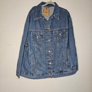 NWT Levi Strauss Baggy Trucker Jacket in Plus size 2X